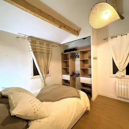 42 M2 D'elegance Avec Terrasse, Parking, Belle Vue *