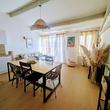 42 M2 D'elegance Avec Terrasse, Parking, Belle Vue Apartmán *