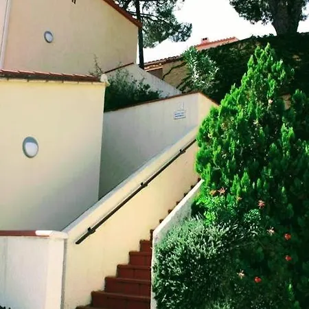 42 M2 D'elegance Avec Terrasse, Parking, Belle Vue *