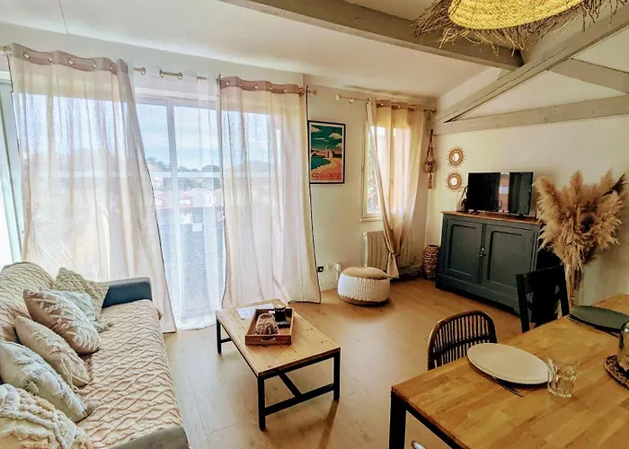 42 M2 D'elegance Avec Terrasse, Parking, Belle Vue Διαμέρισμα
